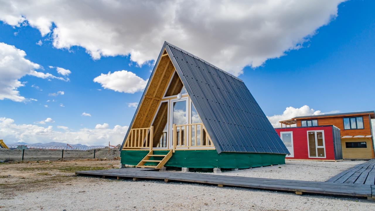 EKONOMİK AHŞAP ÜÇGEN EV